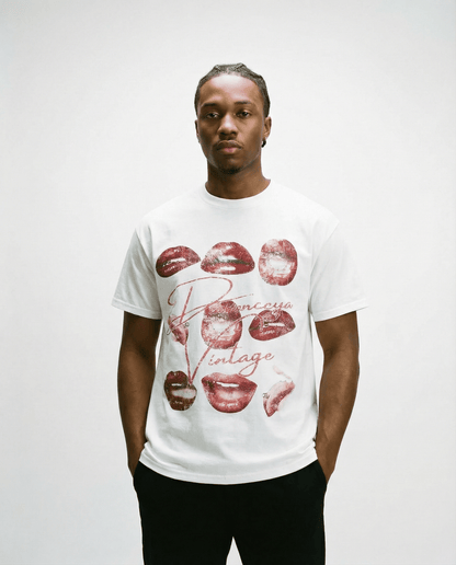 Smooch Tee - Devonceya